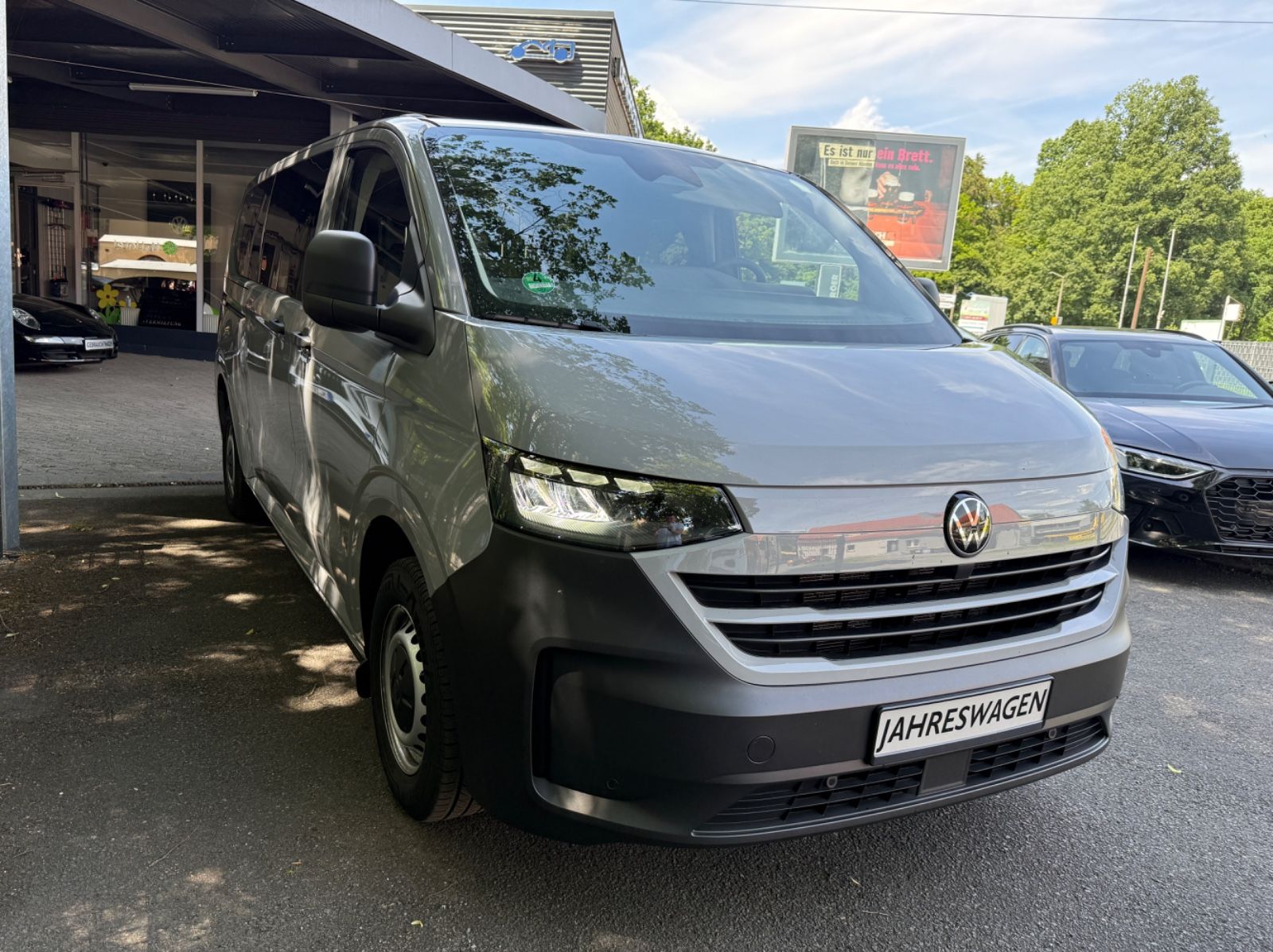 VW T7 Transporter